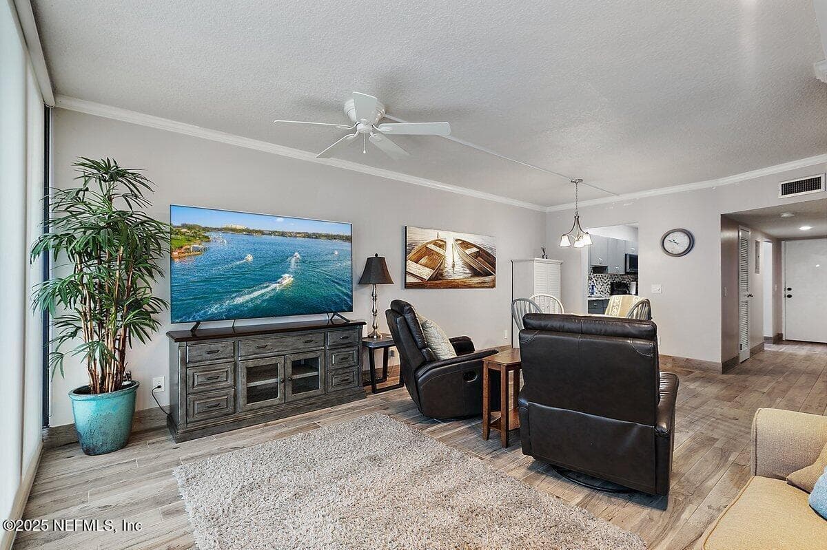 601 1ST Street 4H, Jacksonville Beach, FL 32250, Jacksonville Beach, FL - photo 3
