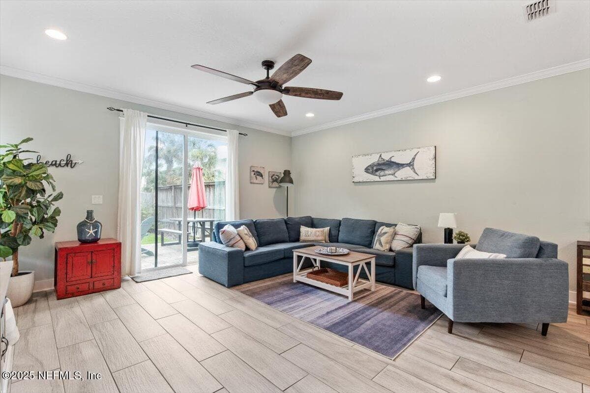 231 10TH Avenue S, Jacksonville Beach, FL 32250, Jacksonville Beach, FL - photo 2