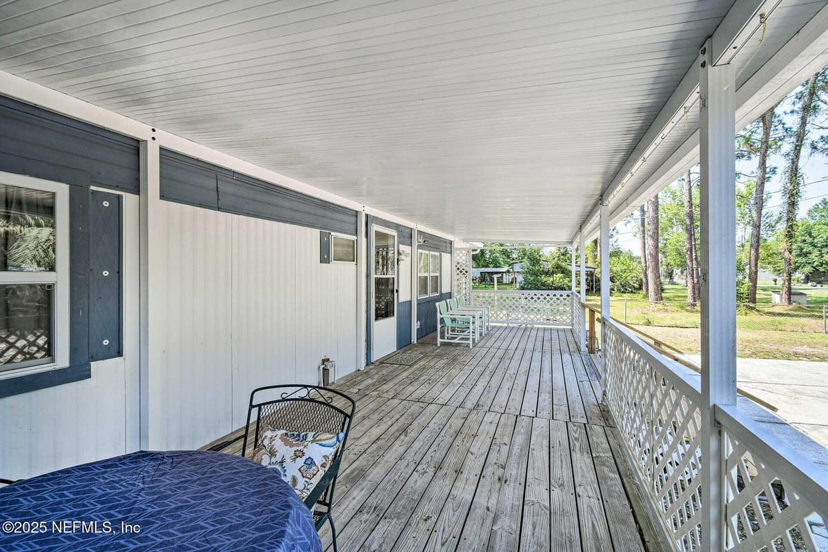 118 RIVERSIDE Avenue, Satsuma, FL 32189, Satsuma, FL - photo 2