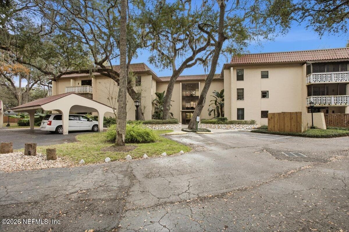 1810 SEVILLA Boulevard 310, Atlantic Beach, FL 32233, Atlantic Beach, FL - photo 2