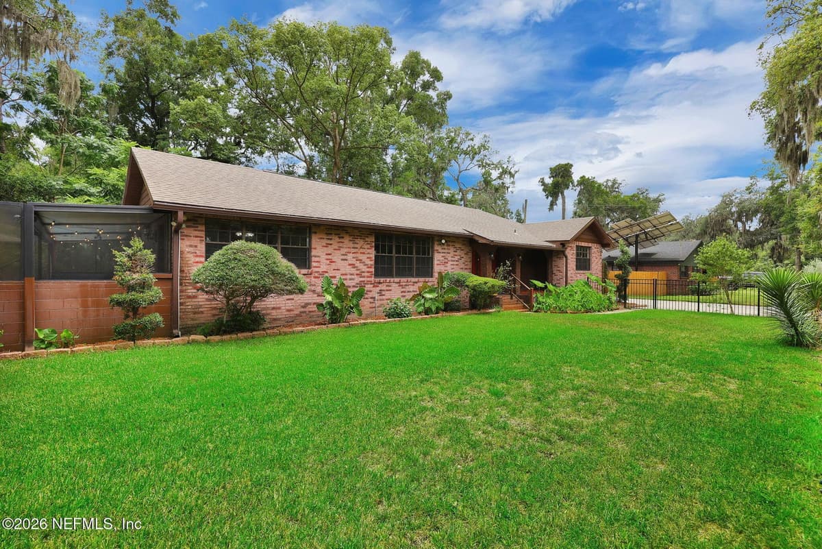 5538 ANCHOR Lane, Jacksonville, FL 32207, Jacksonville, FL - photo 2