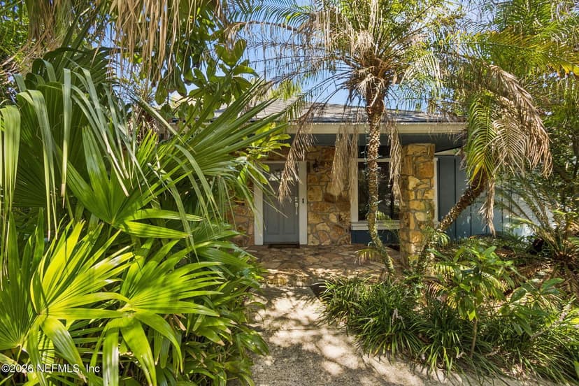 1207 14TH Street N, Jacksonville Beach, FL 32250