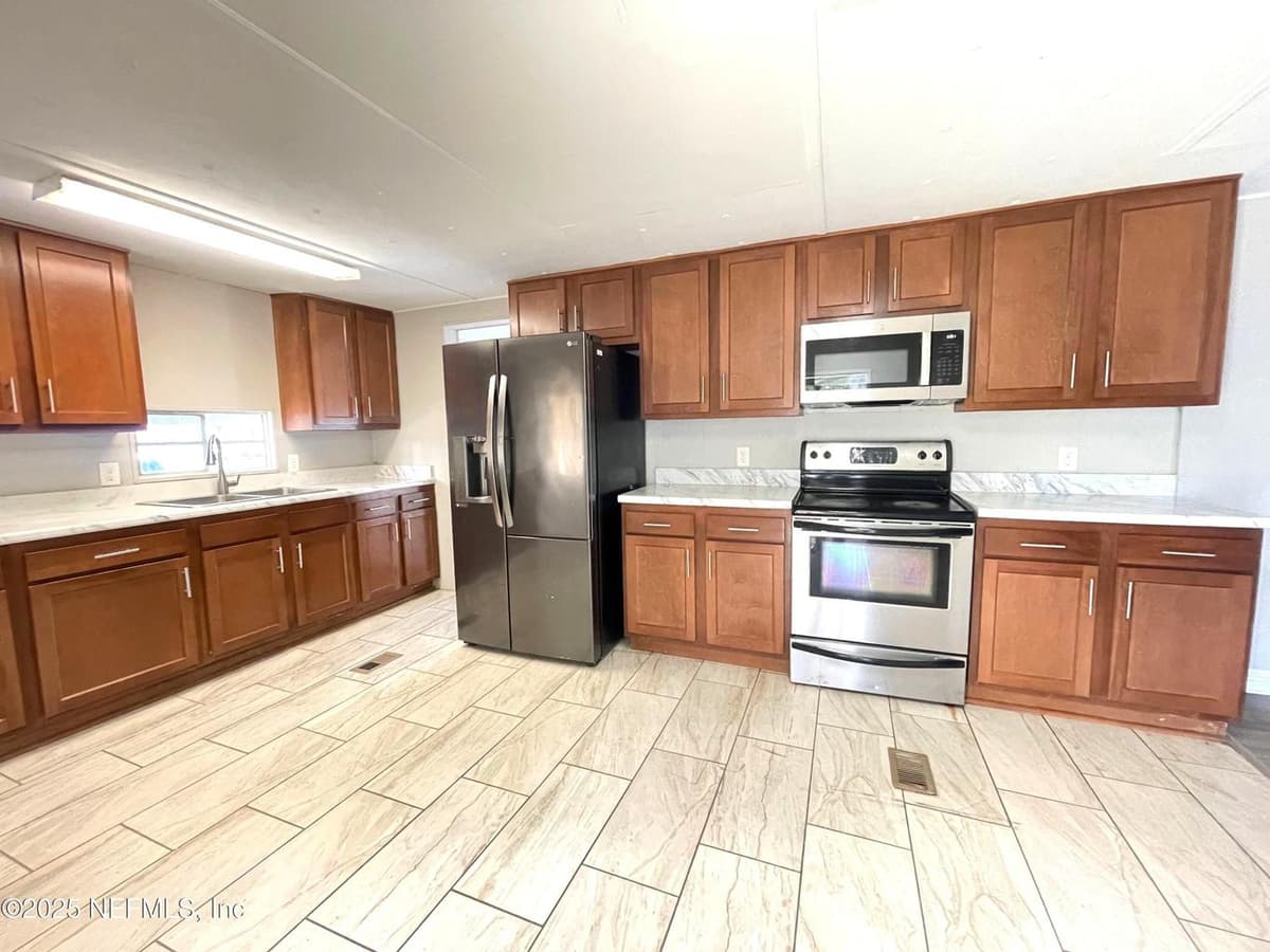 7623 SUNWOOD Drive, Jacksonville, FL 32256, Jacksonville, FL - photo 3