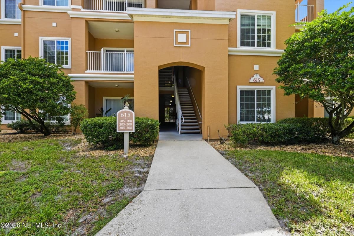 615 FAIRWAY Drive 206, St. Augustine, FL 32084, St. Augustine, FL - photo 2