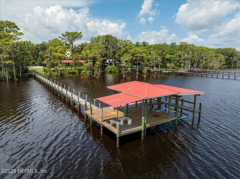 316 RIVIERA Drive, Crescent City, FL 32112