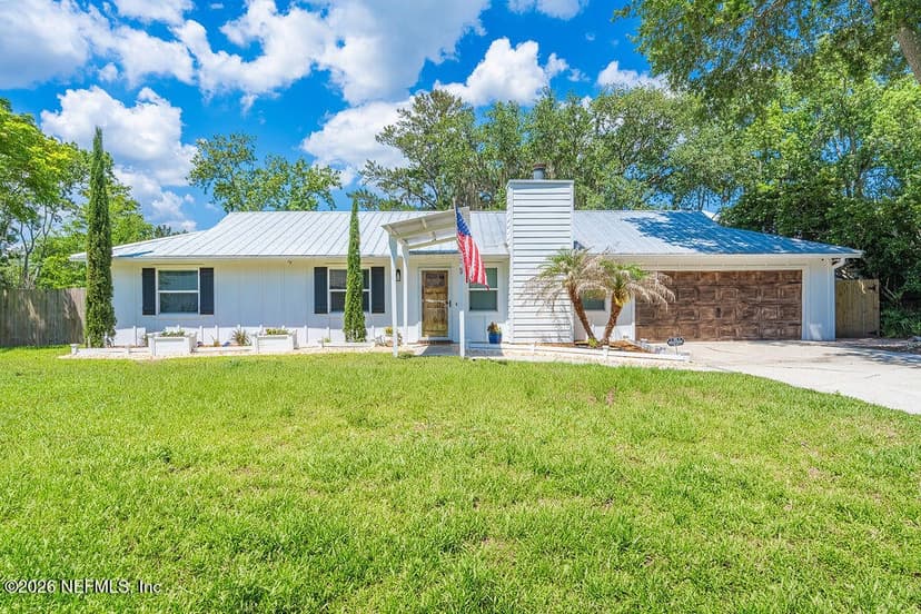 180 COCKATIEL Drive, Jacksonville, FL 32225
