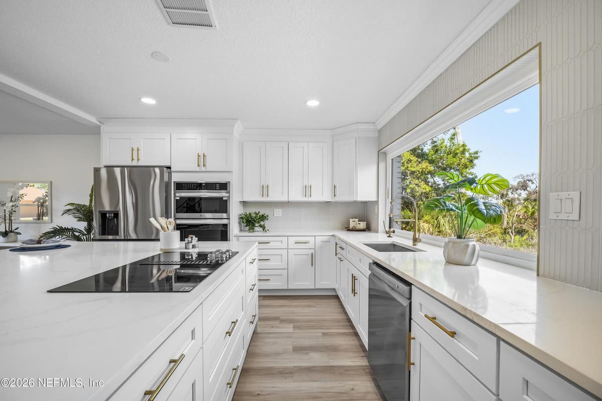 1811 TWELVE OAKS Lane N, Neptune Beach, FL 32266, Neptune Beach, FL - photo 2