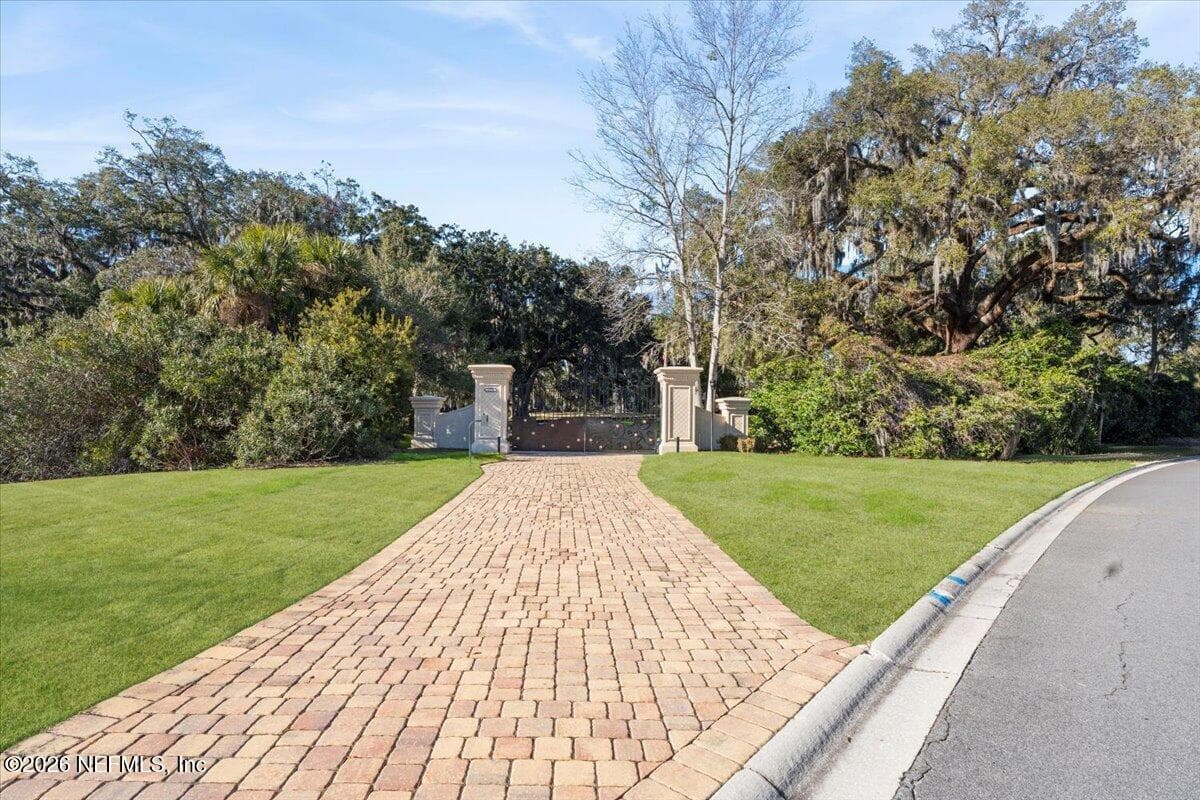 1370 MOSS CREEK Drive, Jacksonville, FL 32225, Jacksonville, FL - photo 3