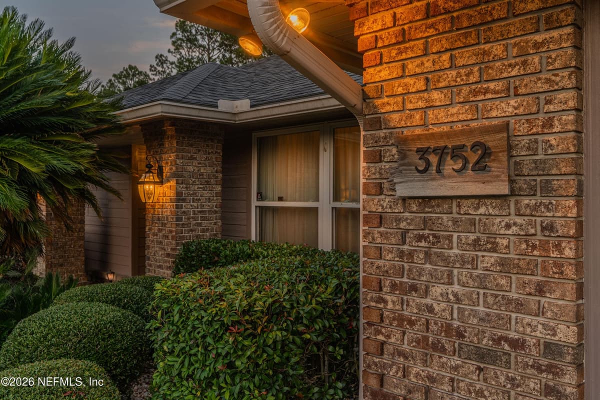 3752 HELICON Drive, Jacksonville, FL 32223, Jacksonville, FL - photo 2